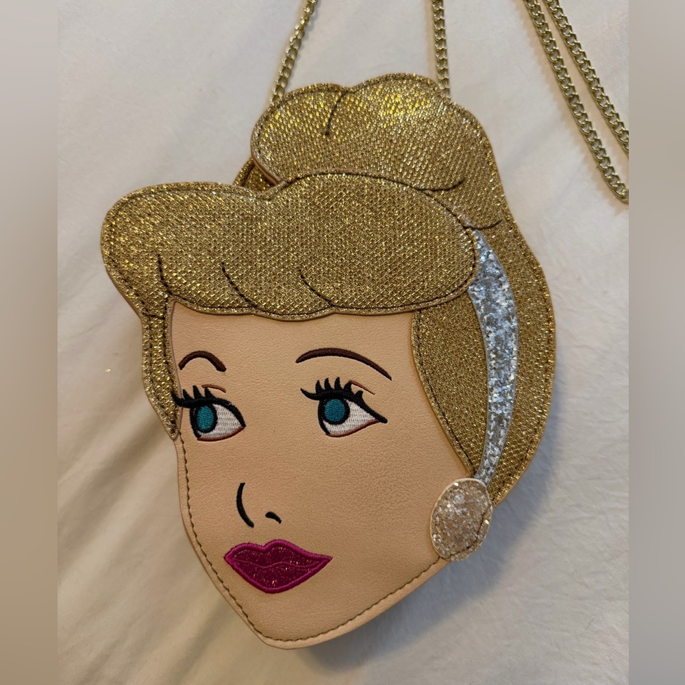 Danielle Nicole x Disney Cinderella Crossbody Bag